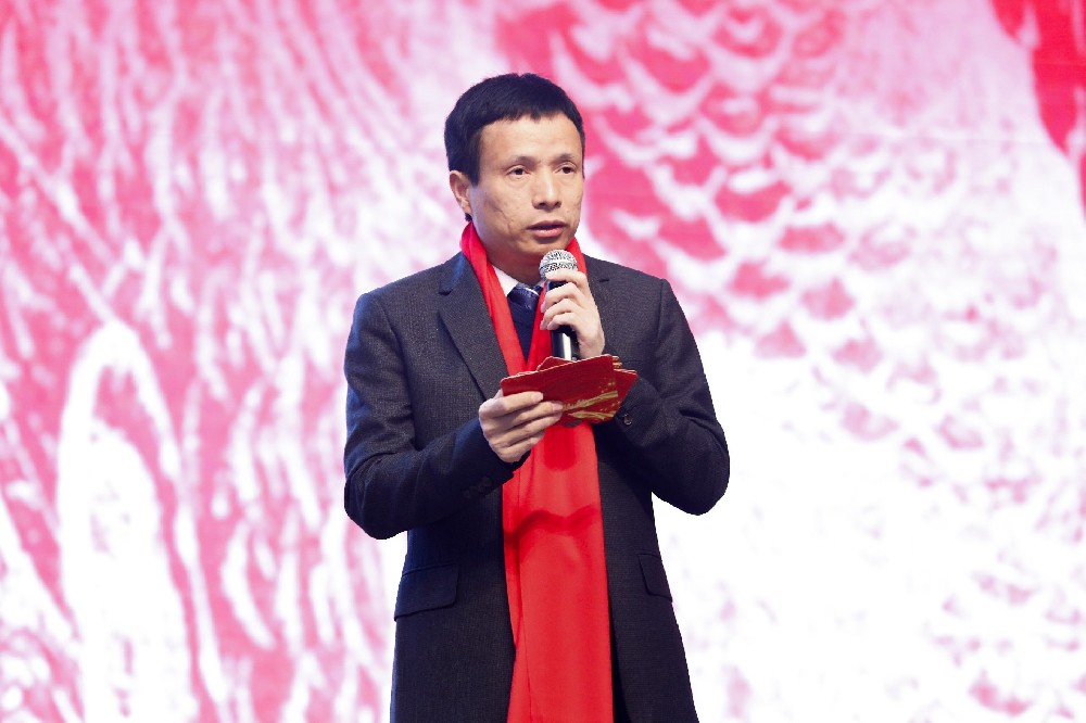 祥龍昂首，萬(wàn)象啟新 | 2024年萬(wàn)事興龍哥登年度盛典